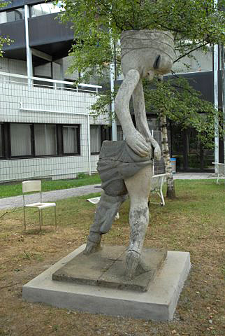 La sculpture de Charly Semser Photo Philippe HAVARD, DR